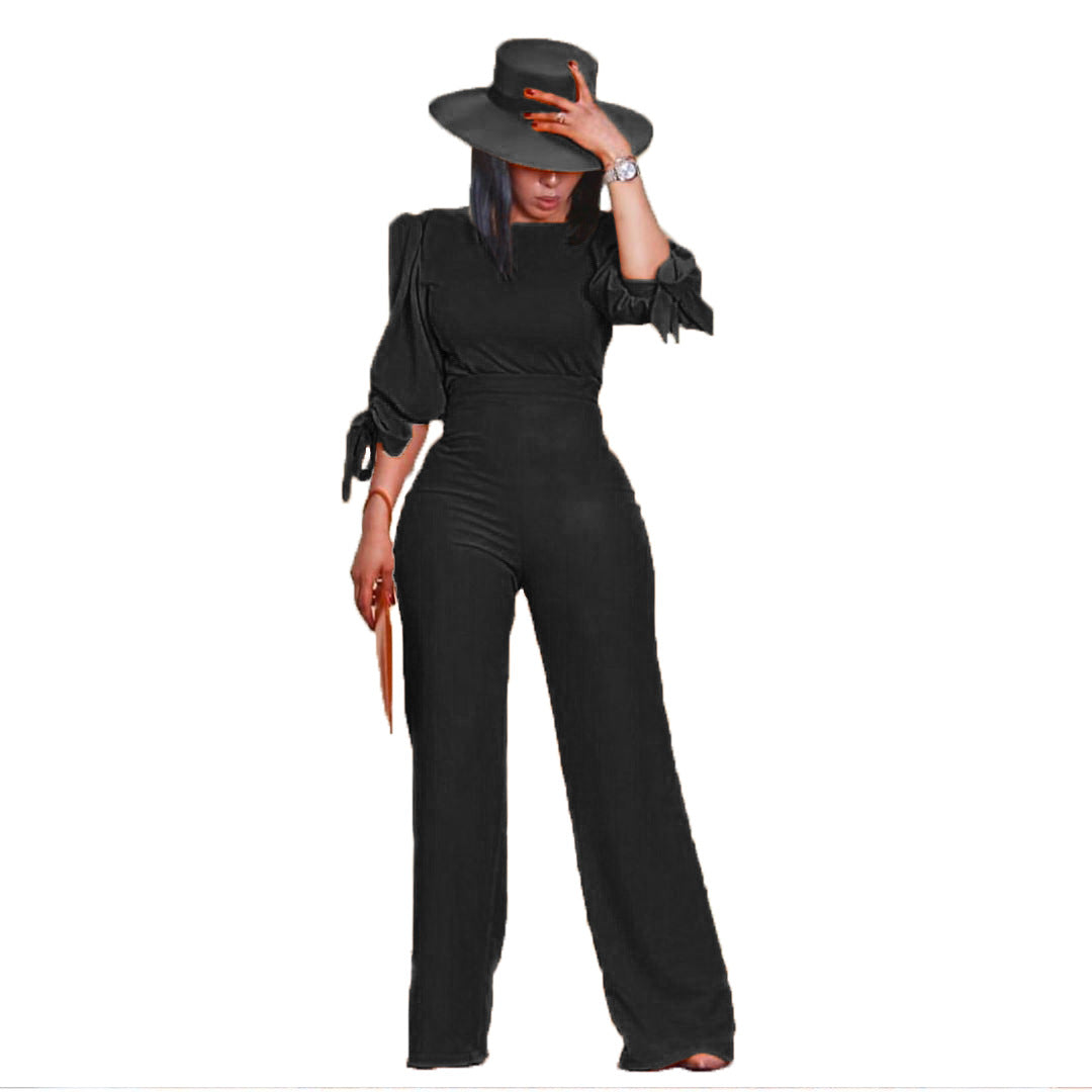 Two-piece set with belt and high waist